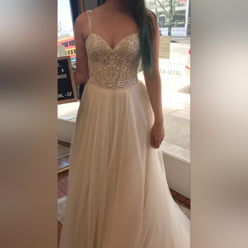 NWOT Sincerity by Justin Alexander Wedding Dress